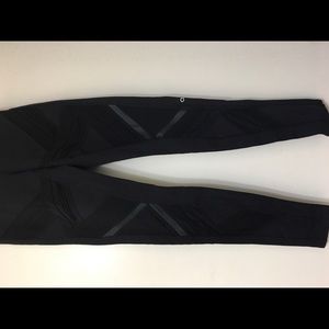 Alo High-Waist Mesh and Glossy Leggings